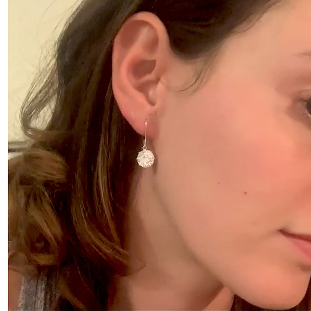 Sparkling earrings